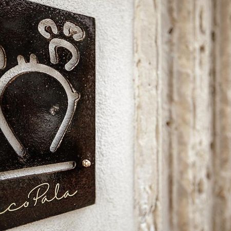 Ficopala Suites Сиракузы Экстерьер фото